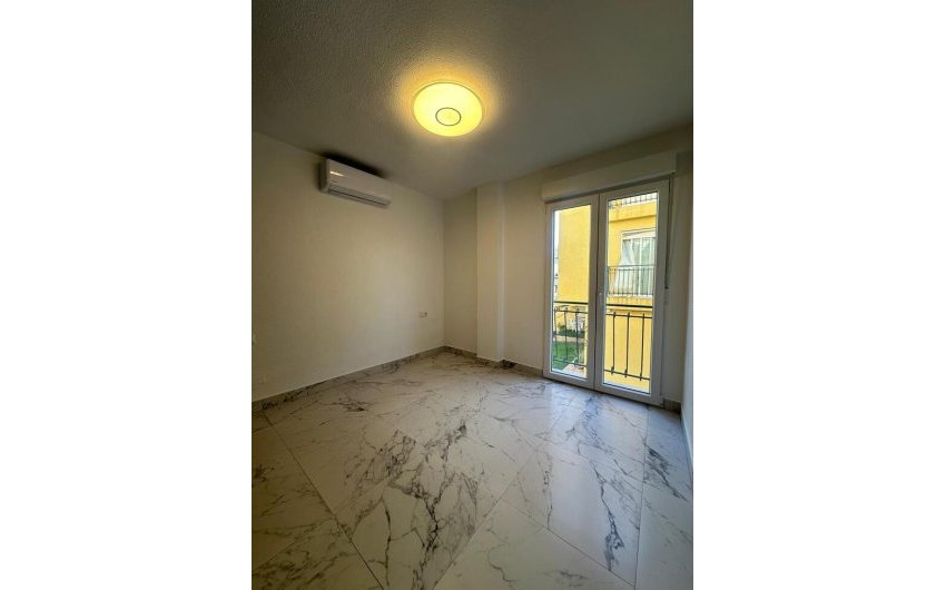 Herverkoop - Apartment -
Torrevieja - La Veleta