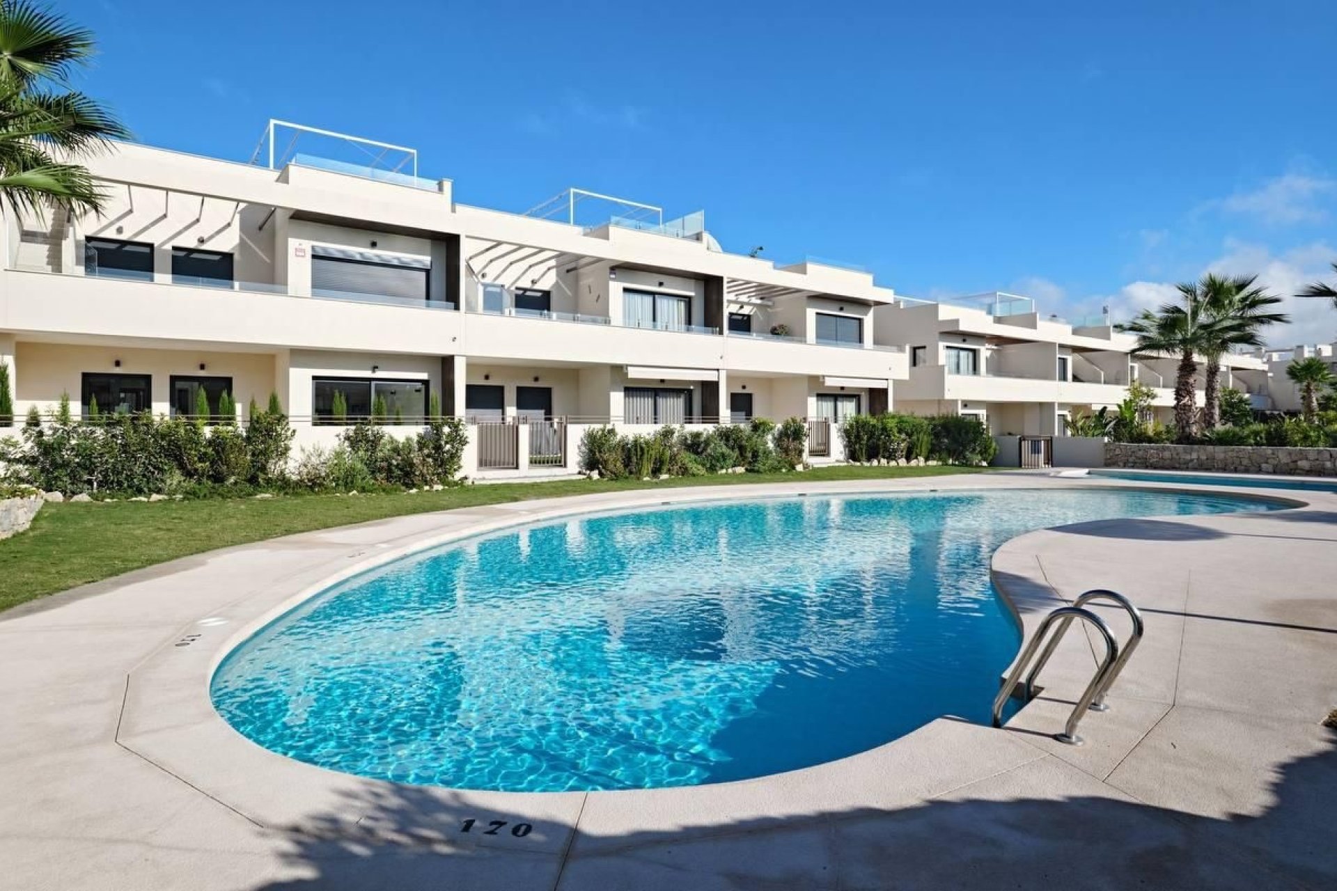 Herverkoop - Apartment -
Torrevieja - La veleta