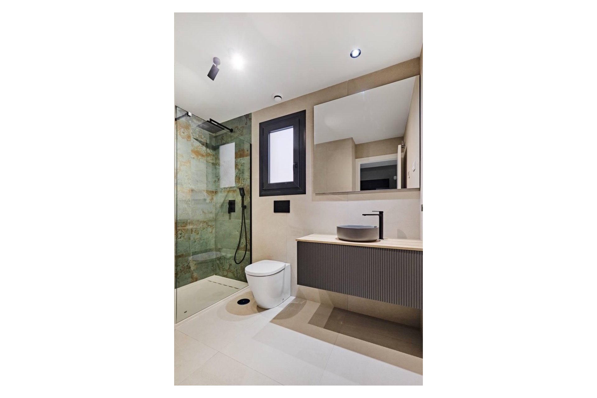 Herverkoop - Apartment -
Torrevieja - La veleta