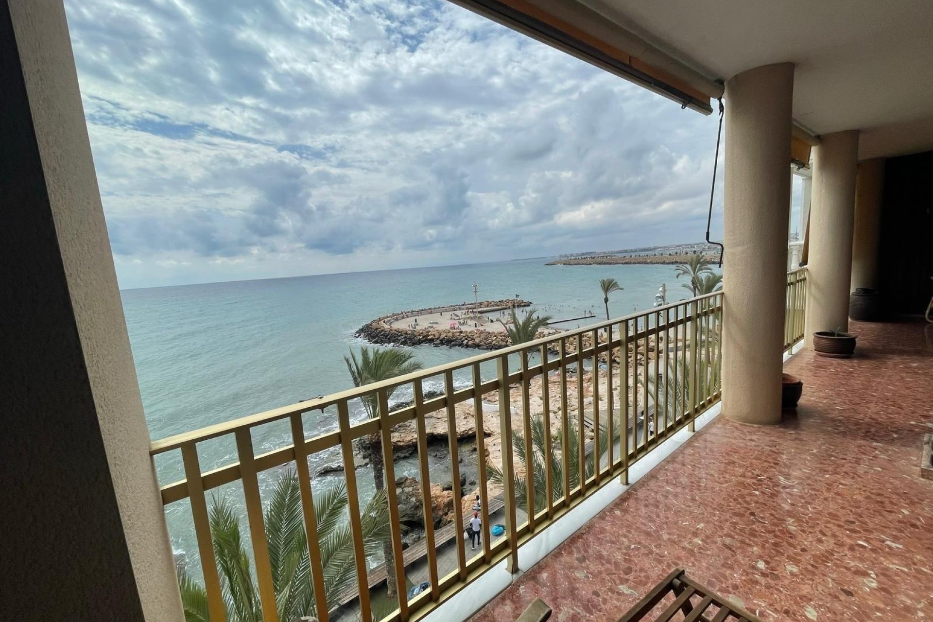 Herverkoop - Apartment -
Torrevieja - Las Piscinas Naturales