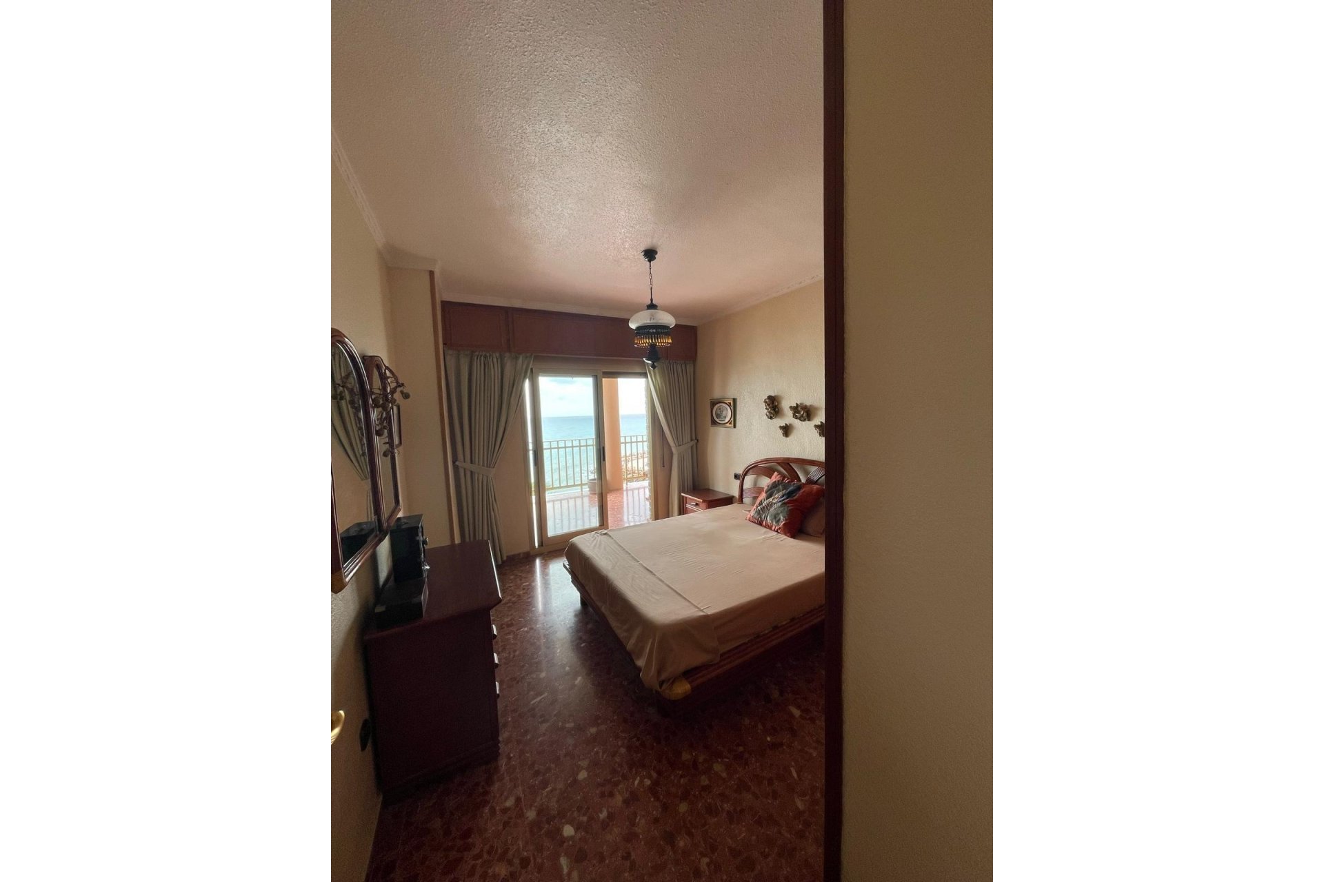 Herverkoop - Apartment -
Torrevieja - Las Piscinas Naturales