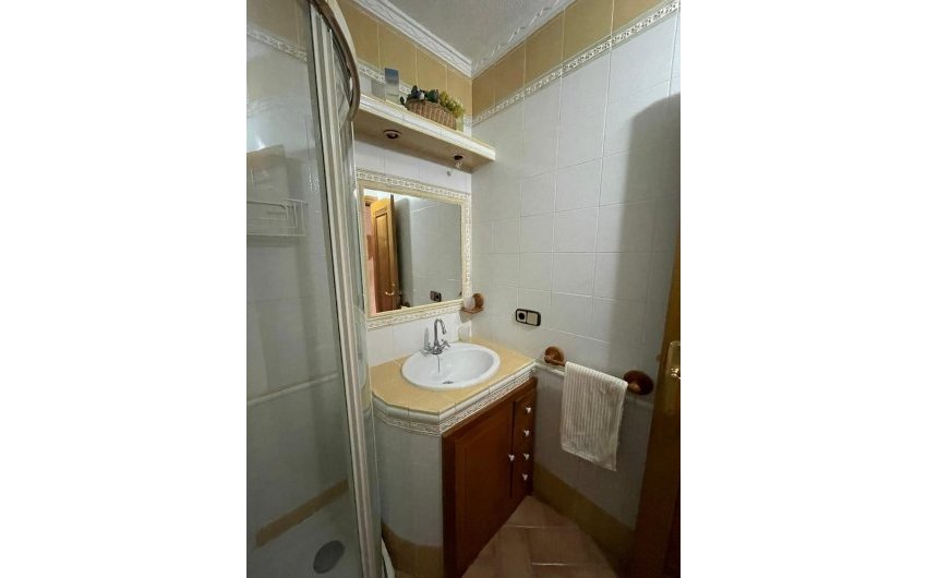 Herverkoop - Apartment -
Torrevieja - Las Piscinas Naturales