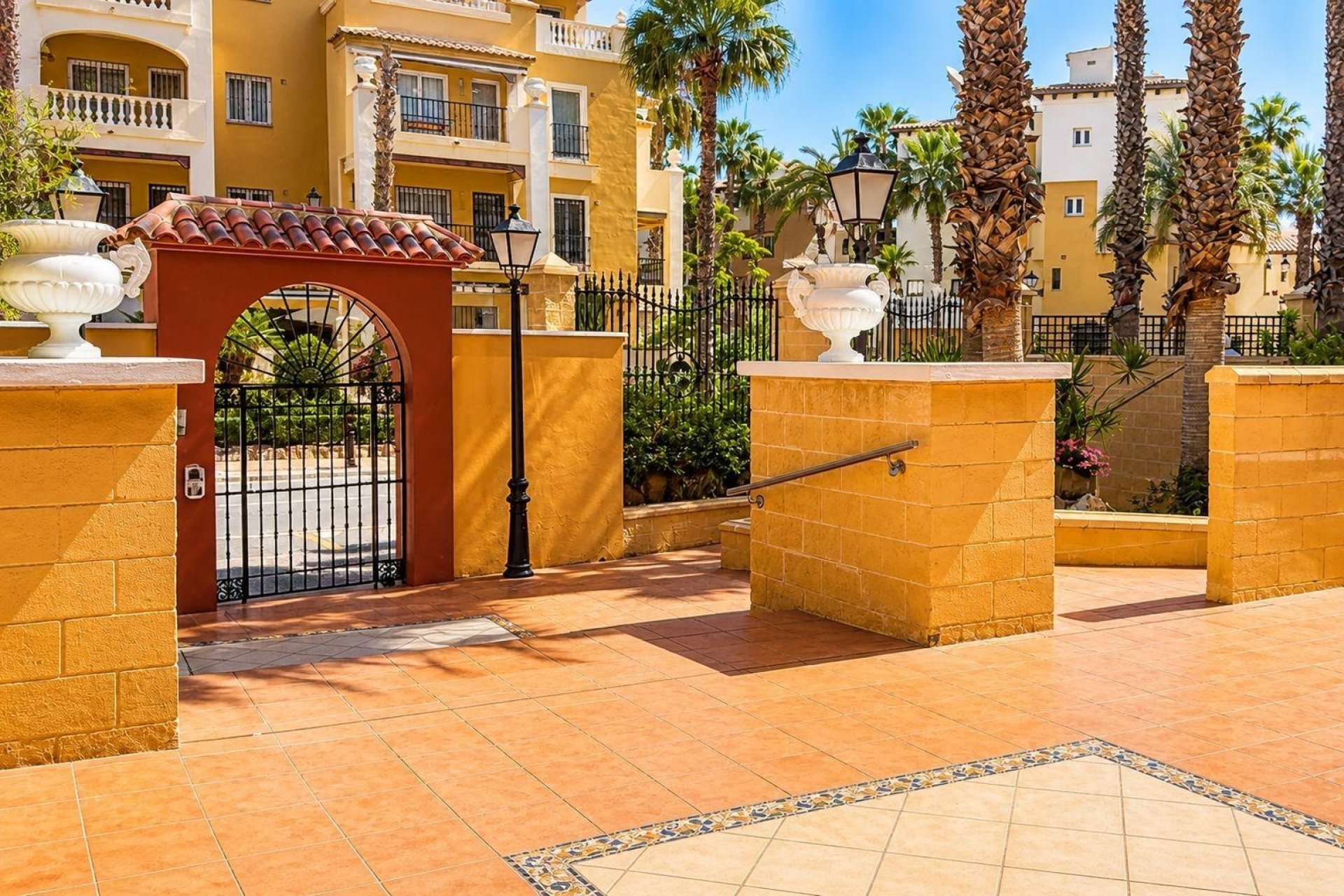 Herverkoop - Apartment -
Torrevieja - Los Frutales
