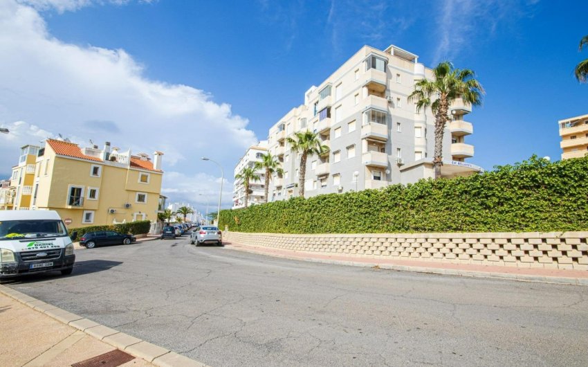 Herverkoop - Apartment -
Torrevieja - Nueva Torrevieja