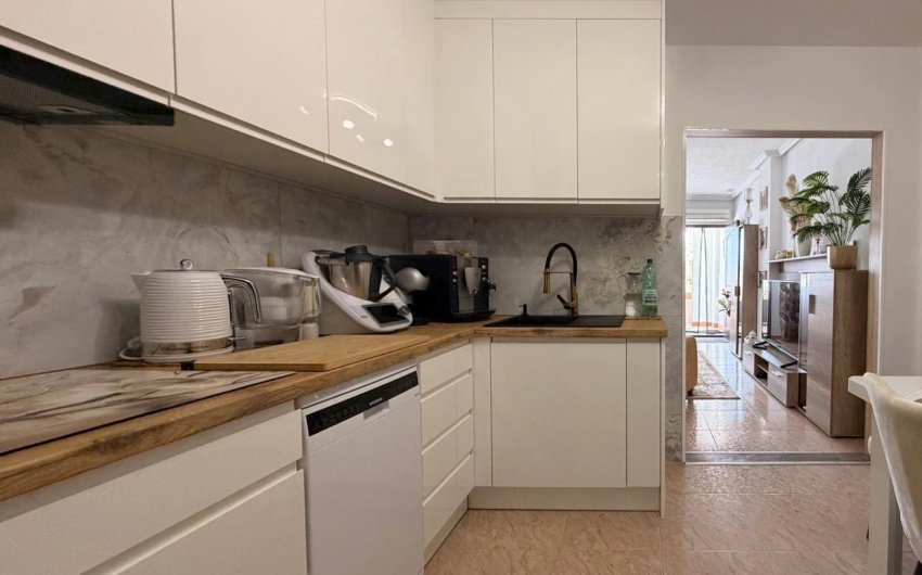 Herverkoop - Apartment -
Torrevieja - Nueva Torrevieja