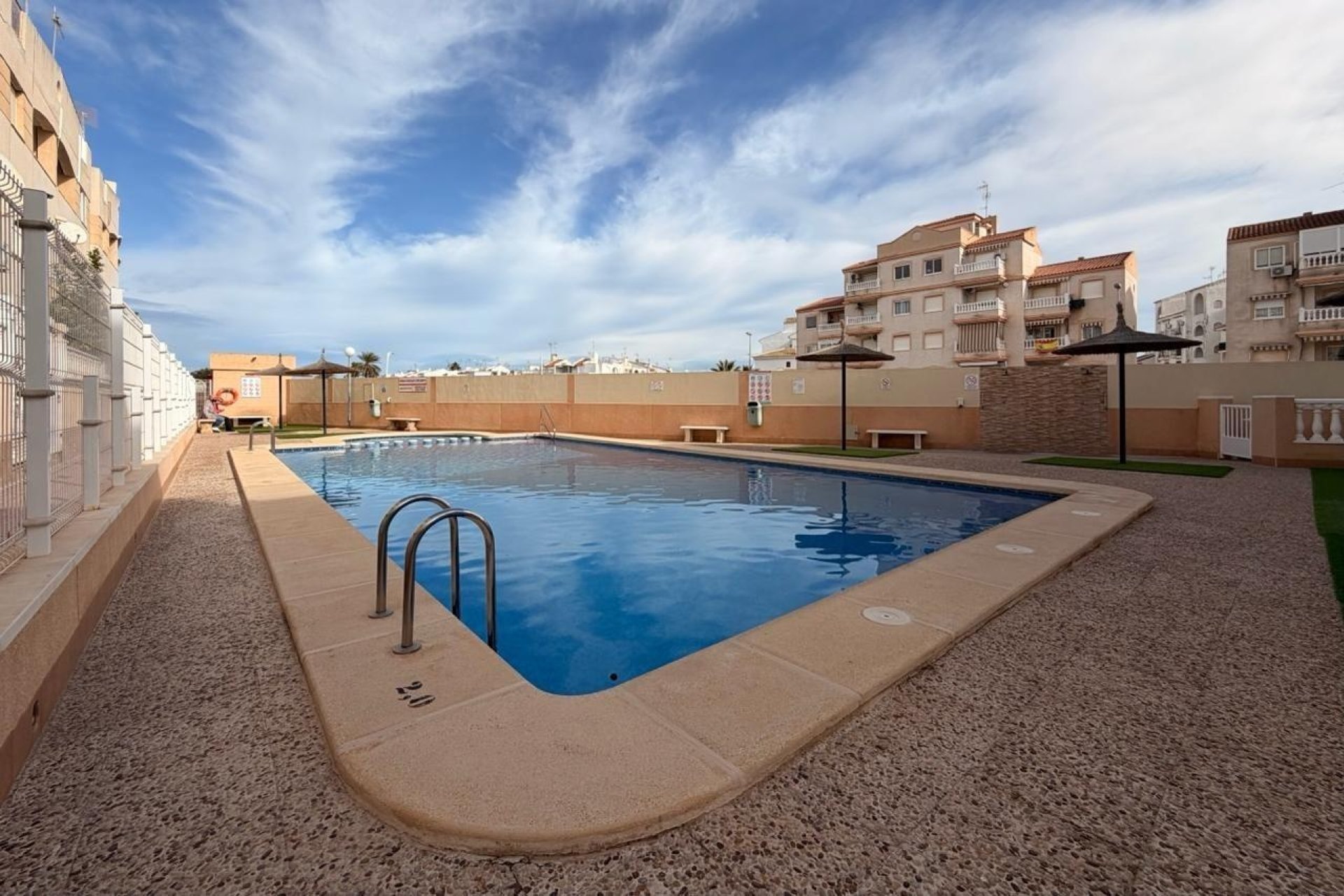 Herverkoop - Apartment -
Torrevieja - Nueva Torrevieja