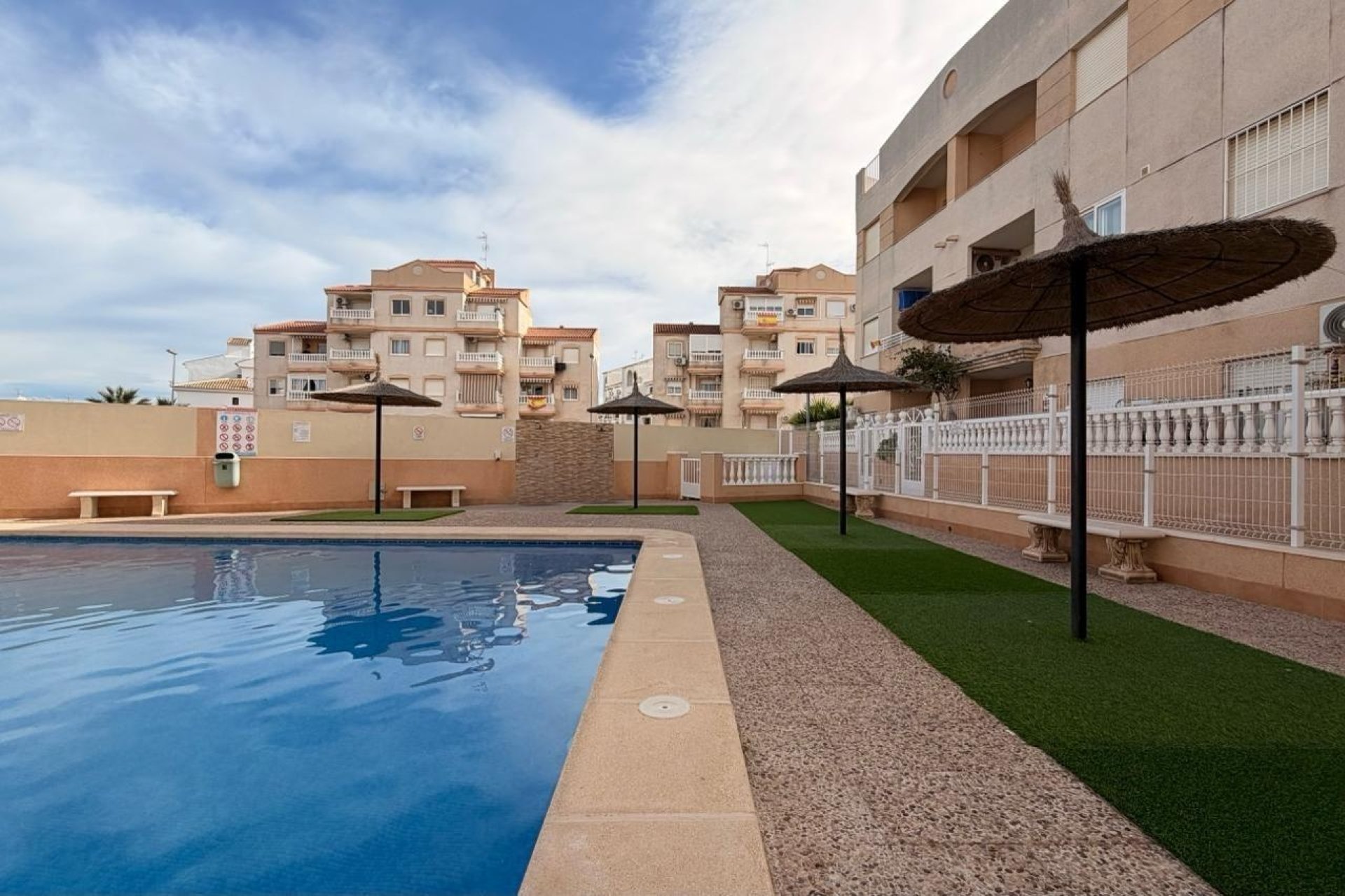 Herverkoop - Apartment -
Torrevieja - Nueva Torrevieja