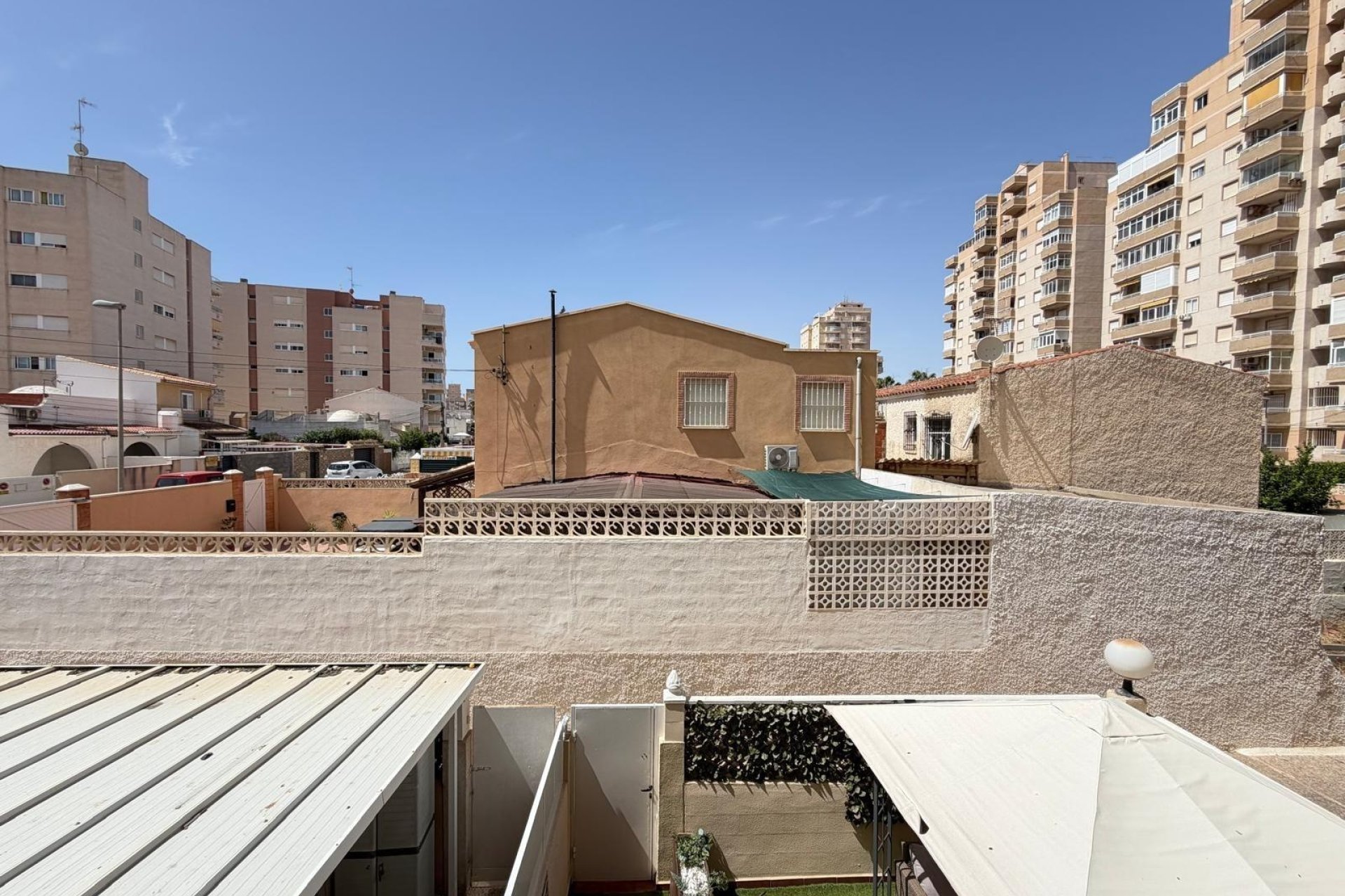 Herverkoop - Apartment -
Torrevieja - Nueva Torrevieja