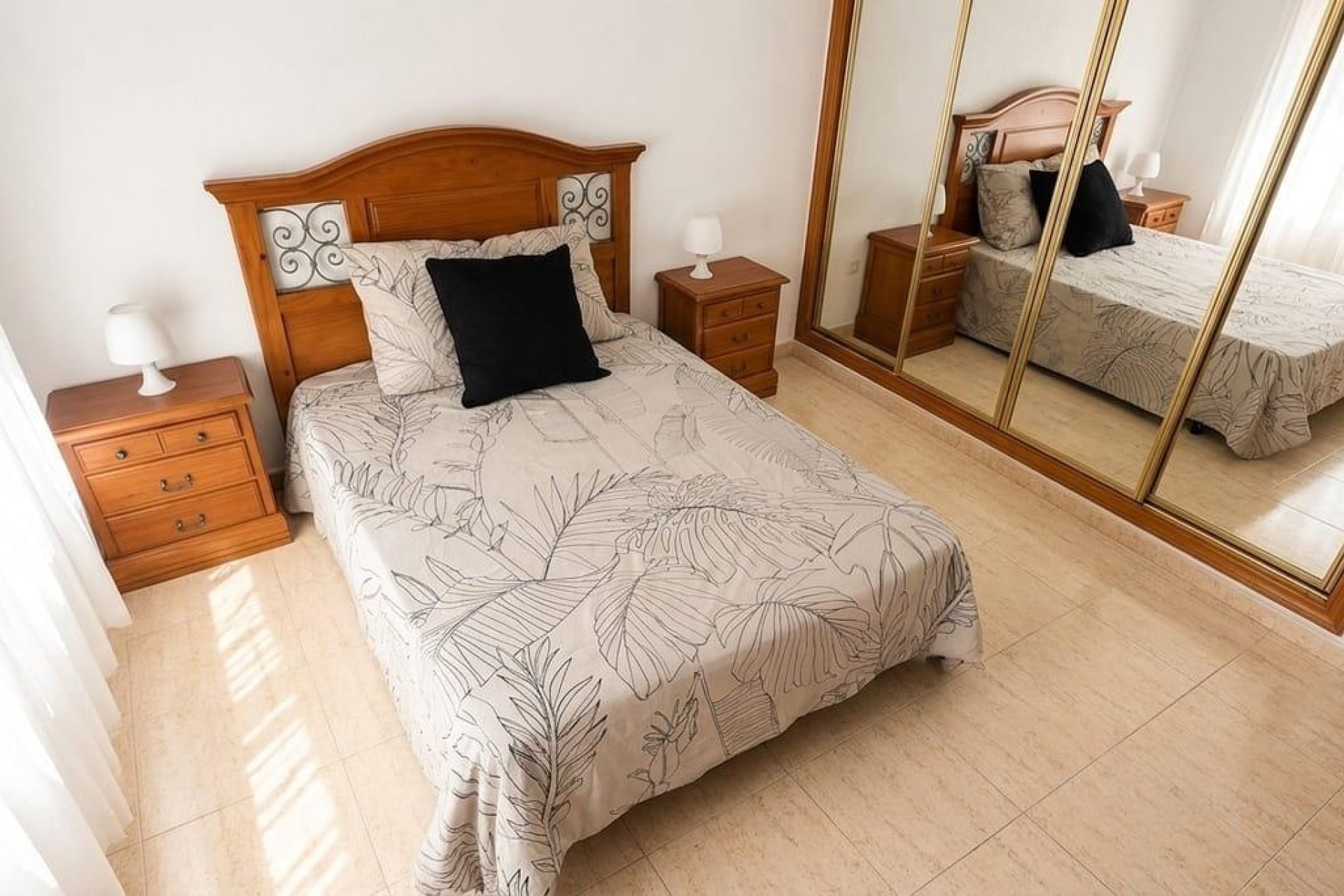 Herverkoop - Apartment -
Torrevieja - PARQUE DE LAS NACIONES