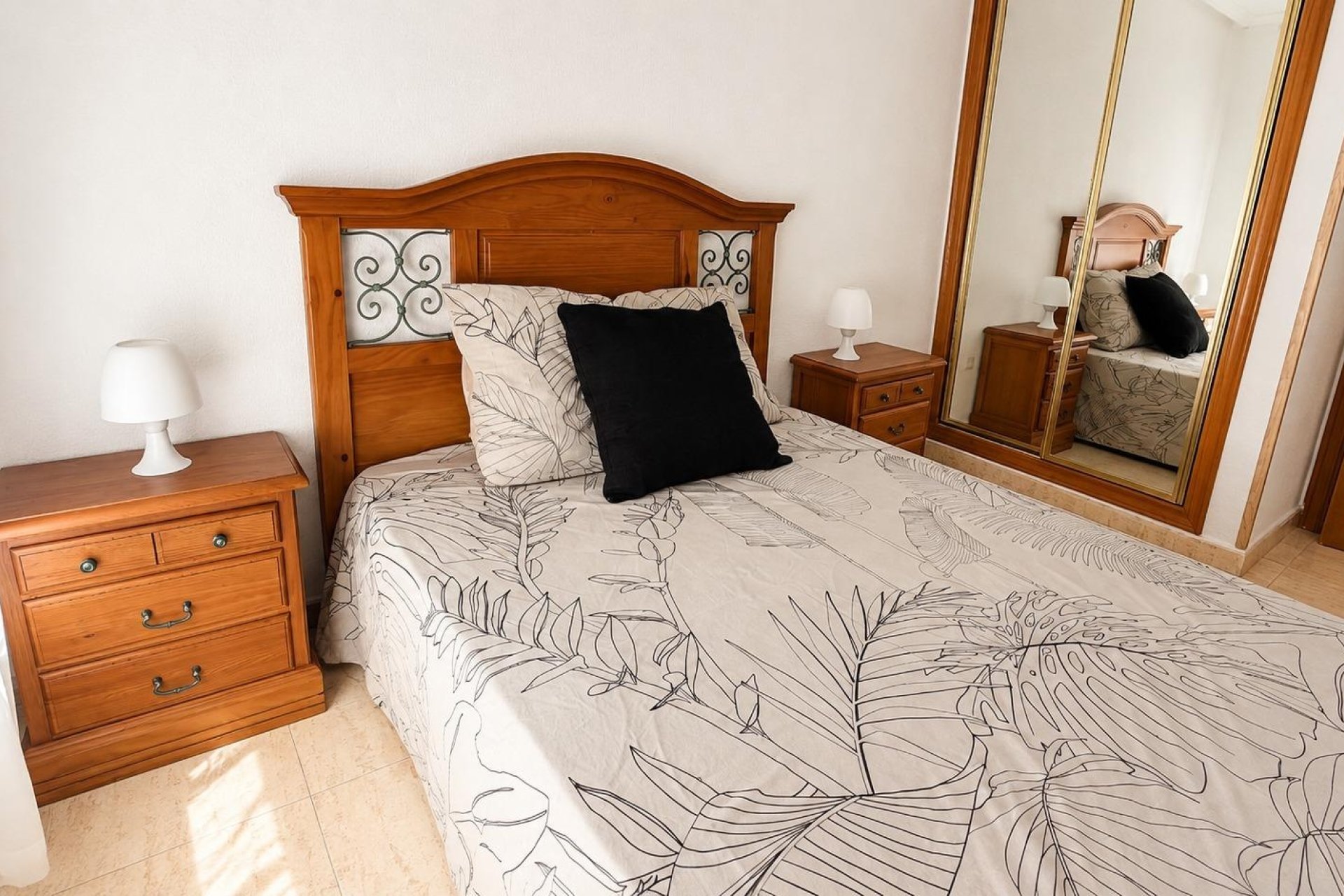 Herverkoop - Apartment -
Torrevieja - PARQUE DE LAS NACIONES