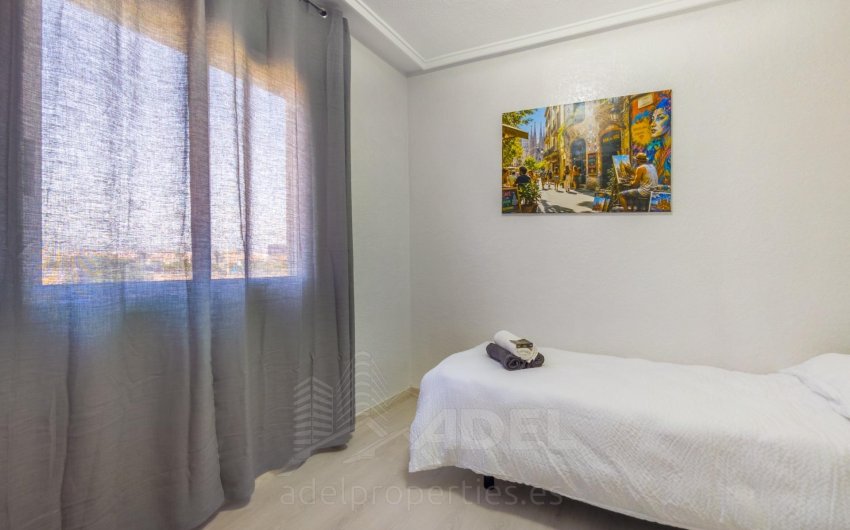 Herverkoop - Apartment -
Torrevieja - PARQUE DE LAS NACIONES