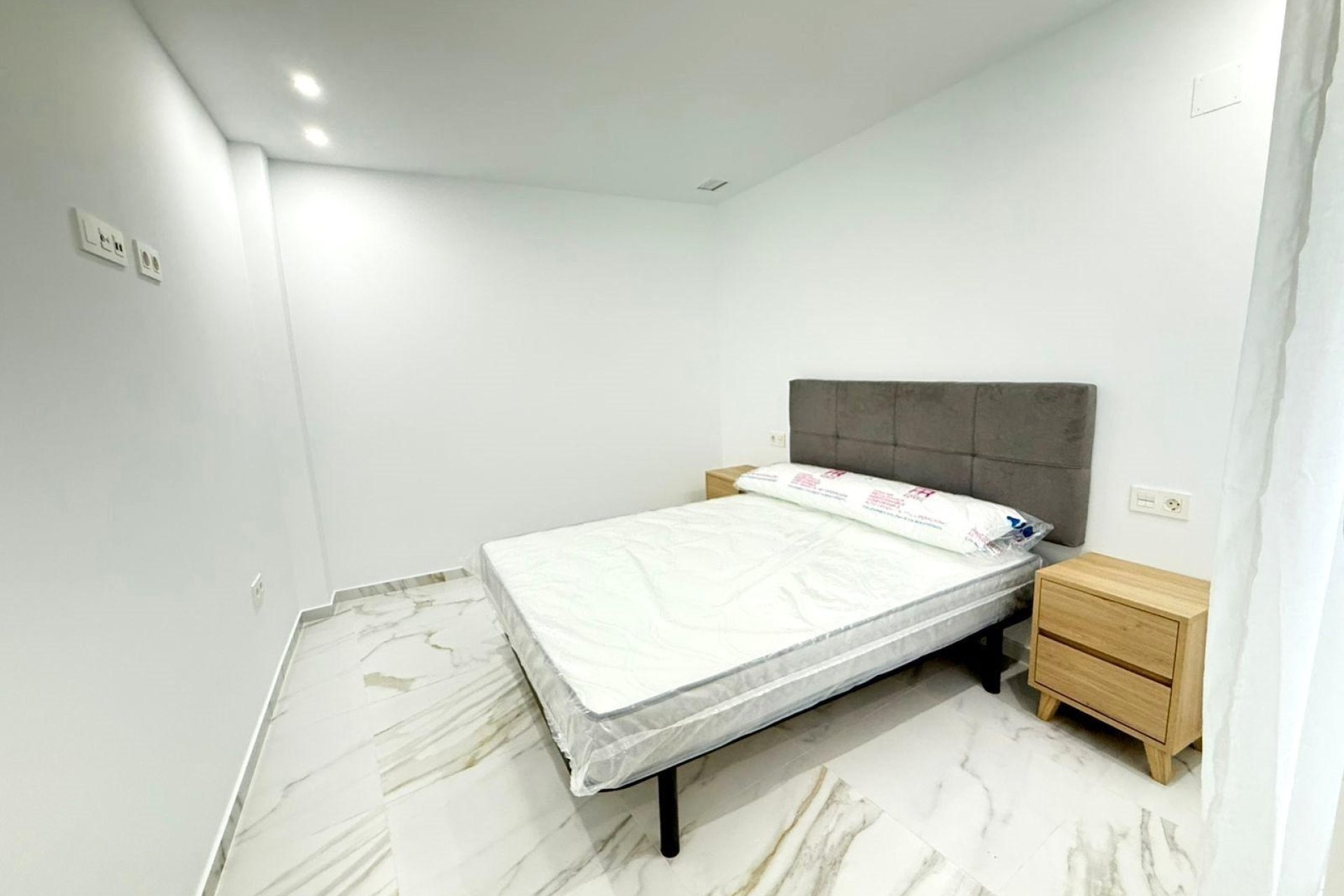 Herverkoop - Apartment -
Torrevieja - PARQUE DE LAS NACIONES