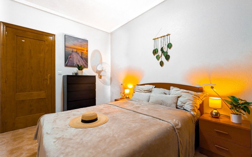 Herverkoop - Apartment -
Torrevieja - Parque de las Naciones