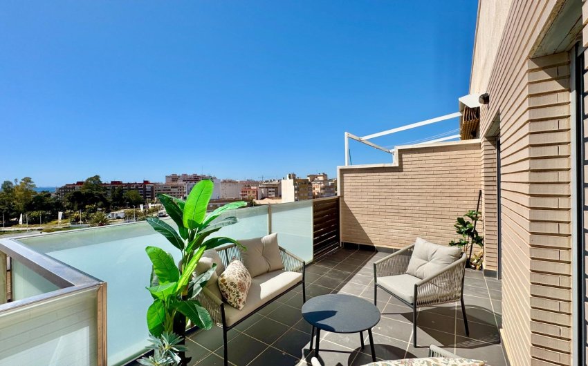 Herverkoop - Apartment -
Torrevieja - PARQUE DE LAS NACIONES