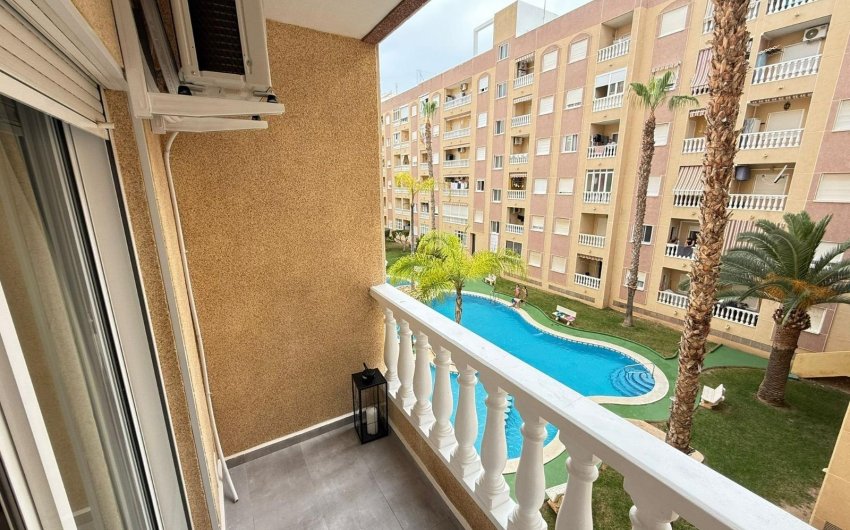 Herverkoop - Apartment -
Torrevieja - PARQUE DE LAS NACIONES
