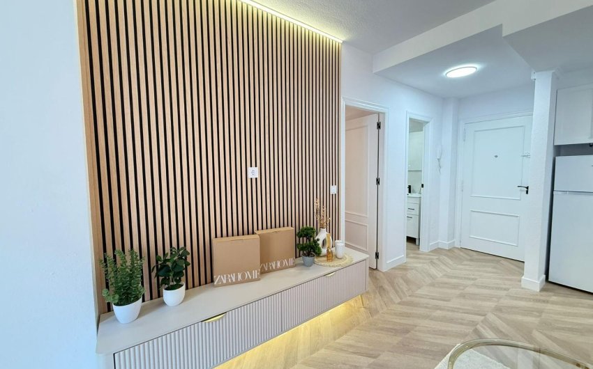 Herverkoop - Apartment -
Torrevieja - PARQUE DE LAS NACIONES