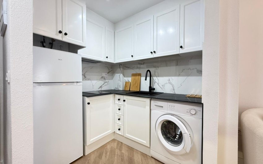 Herverkoop - Apartment -
Torrevieja - PARQUE DE LAS NACIONES