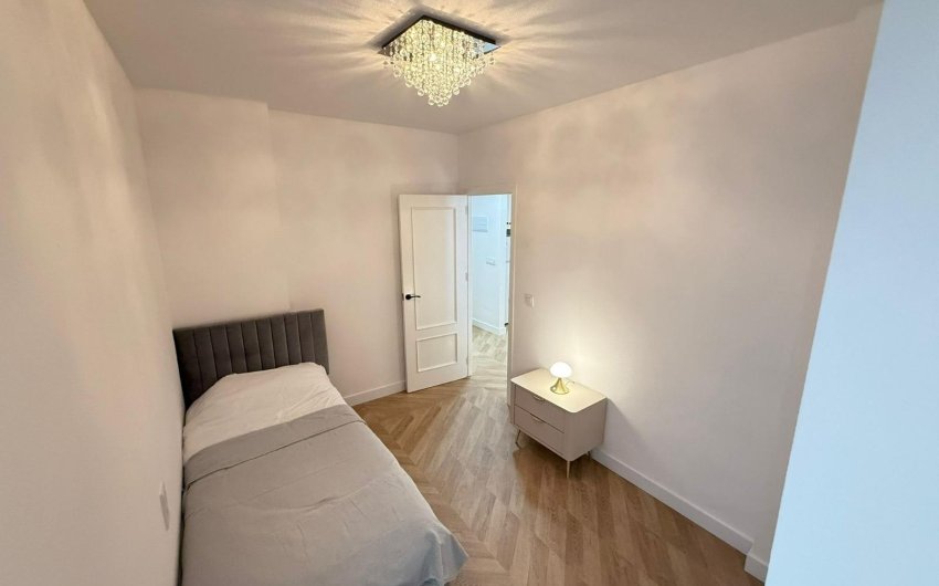 Herverkoop - Apartment -
Torrevieja - PARQUE DE LAS NACIONES