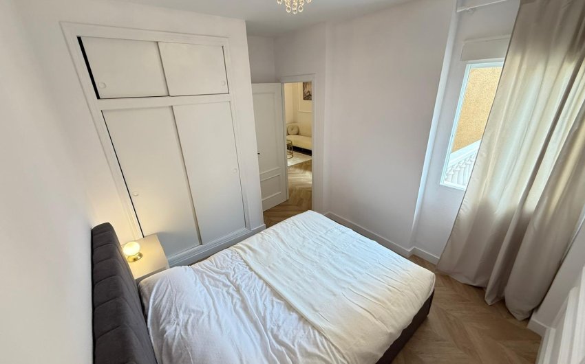 Herverkoop - Apartment -
Torrevieja - PARQUE DE LAS NACIONES