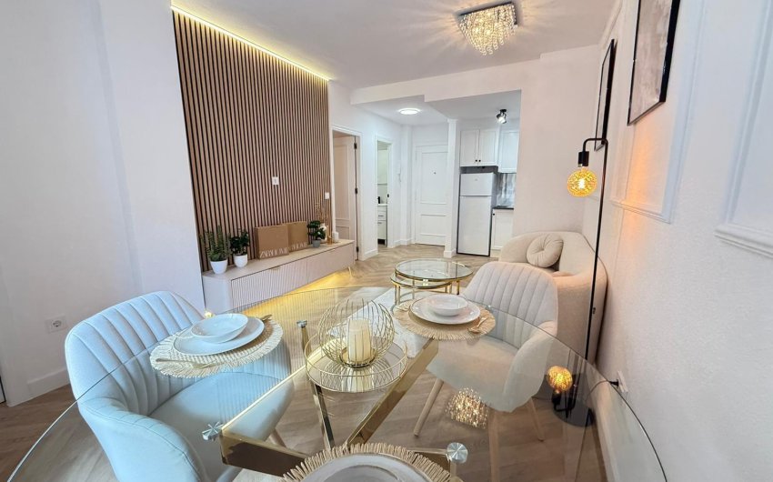Herverkoop - Apartment -
Torrevieja - PARQUE DE LAS NACIONES