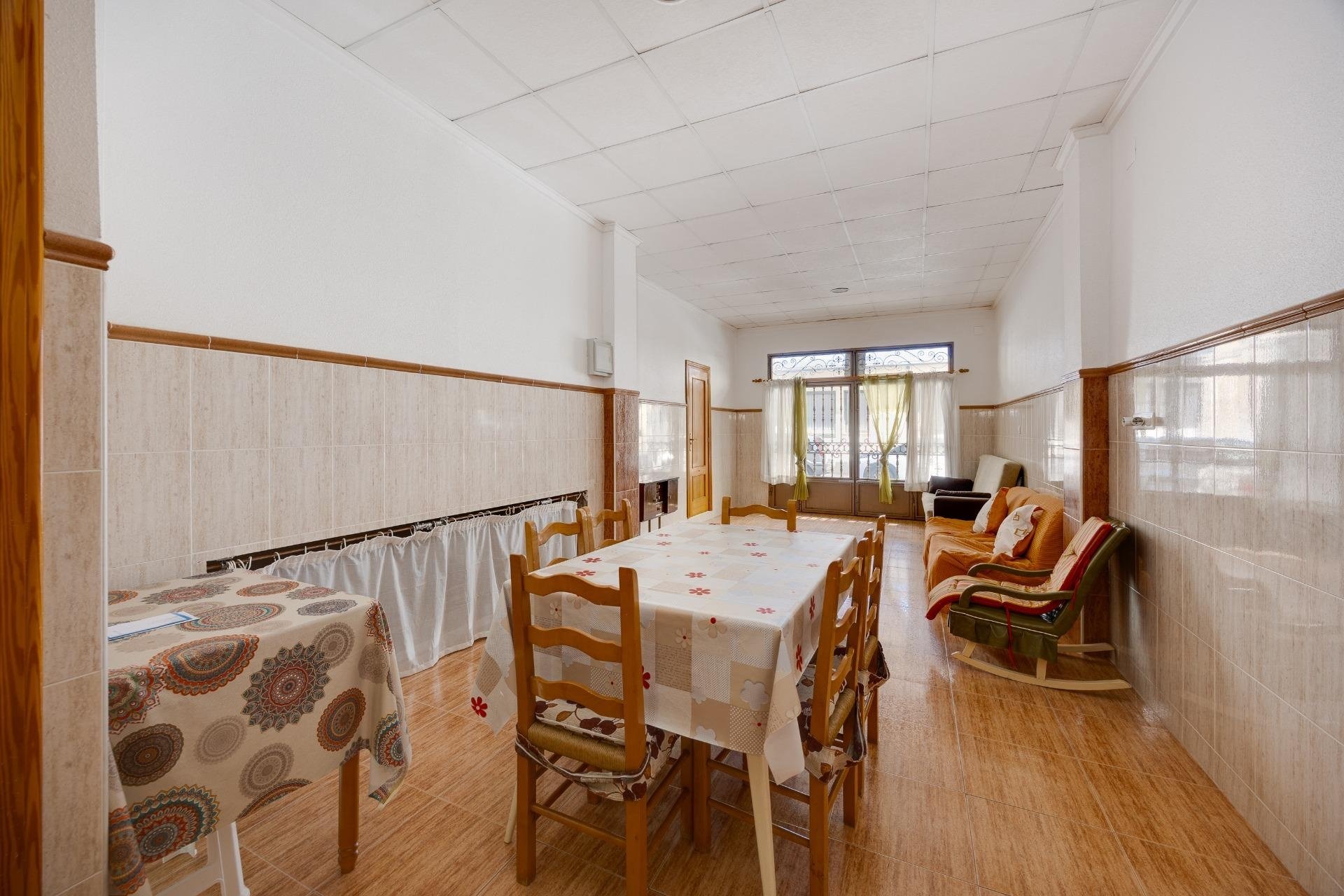 Herverkoop - Apartment -
Torrevieja - Paseo Maritimo