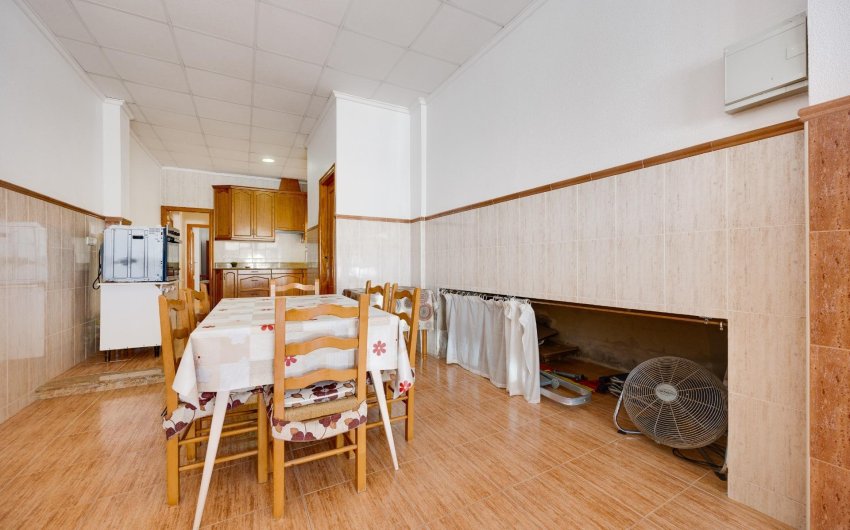 Herverkoop - Apartment -
Torrevieja - Paseo Maritimo