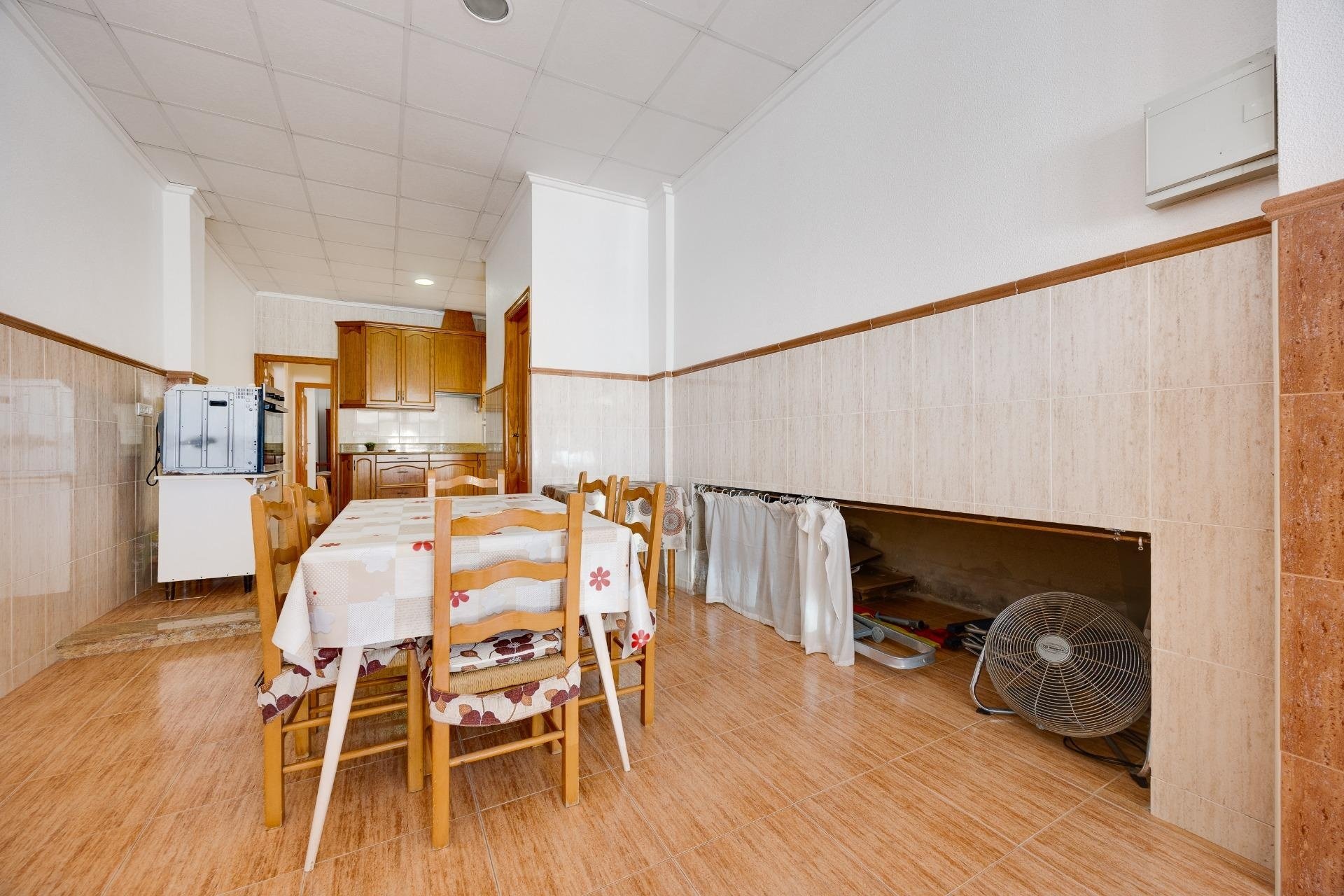 Herverkoop - Apartment -
Torrevieja - Paseo Maritimo