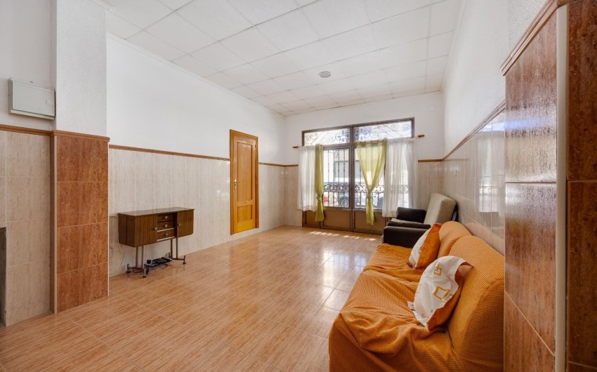 Herverkoop - Apartment -
Torrevieja - Paseo Maritimo