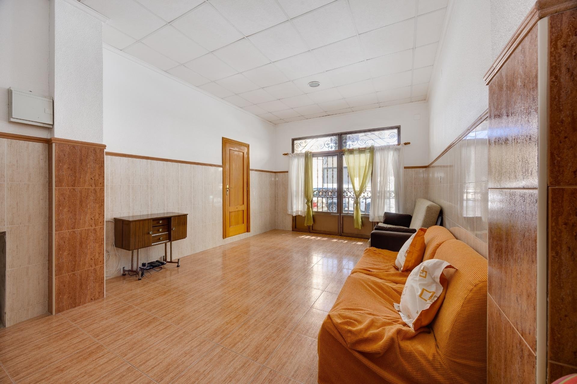 Herverkoop - Apartment -
Torrevieja - Paseo Maritimo