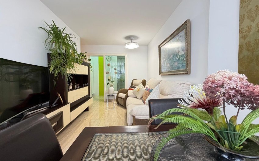 Herverkoop - Apartment -
Torrevieja - Paseo Maritimo
