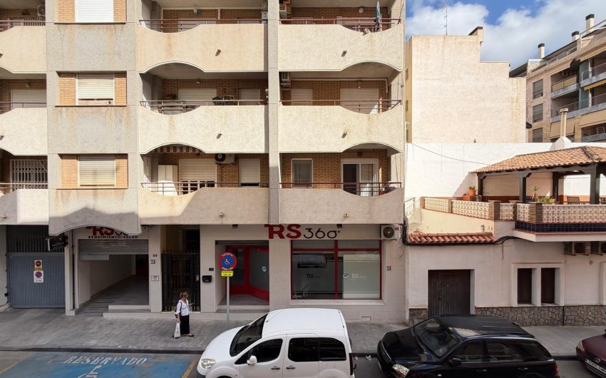 Herverkoop - Apartment -
Torrevieja - Paseo Maritimo