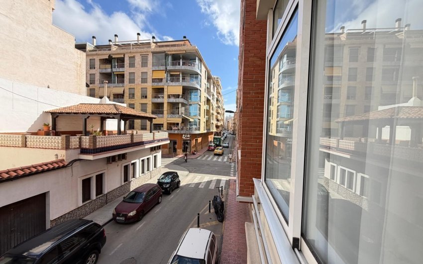 Herverkoop - Apartment -
Torrevieja - Paseo Maritimo