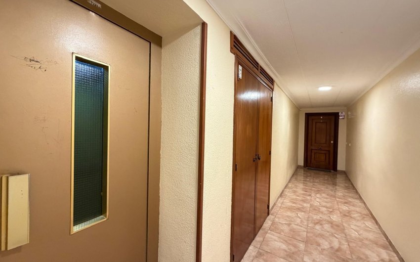 Herverkoop - Apartment -
Torrevieja - Paseo Maritimo