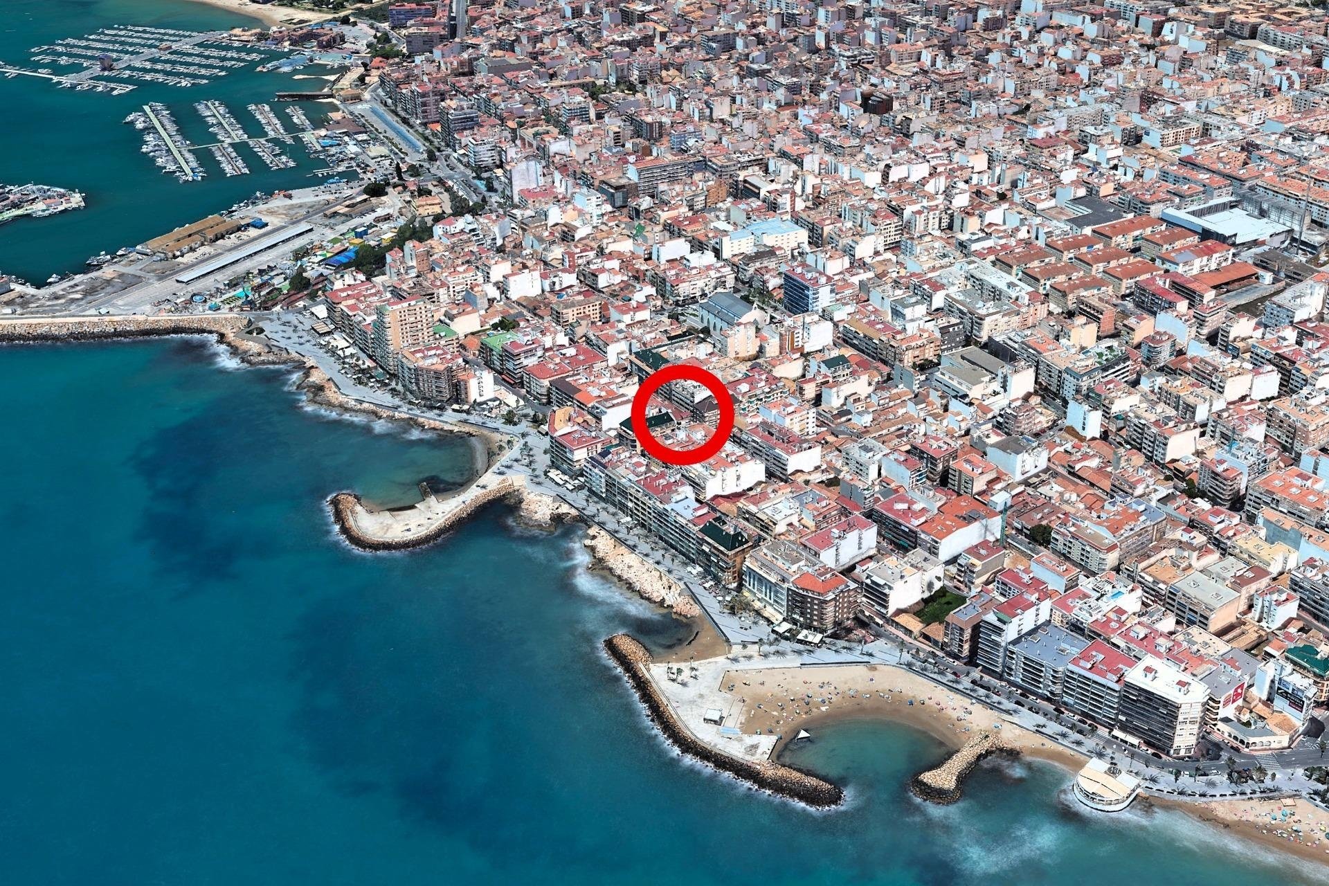 Herverkoop - Apartment -
Torrevieja - Paseo Maritimo