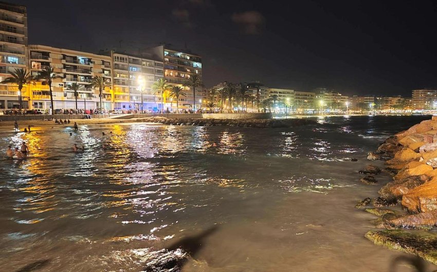 Herverkoop - Apartment -
Torrevieja - Paseo Maritimo