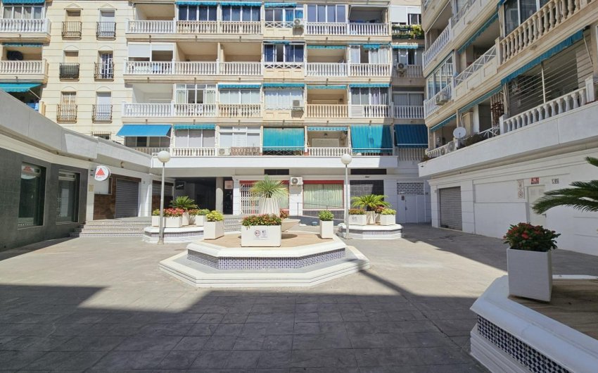 Herverkoop - Apartment -
Torrevieja - Playa de los Locos