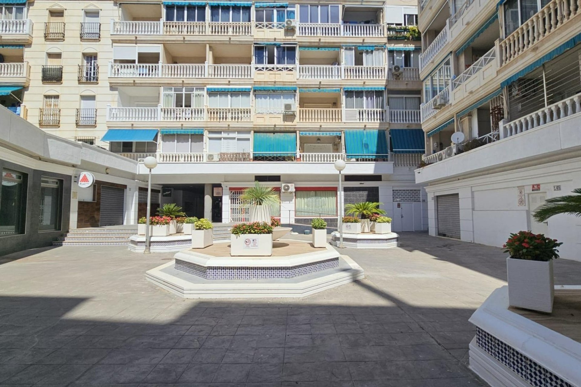 Herverkoop - Apartment -
Torrevieja - Playa de los Locos