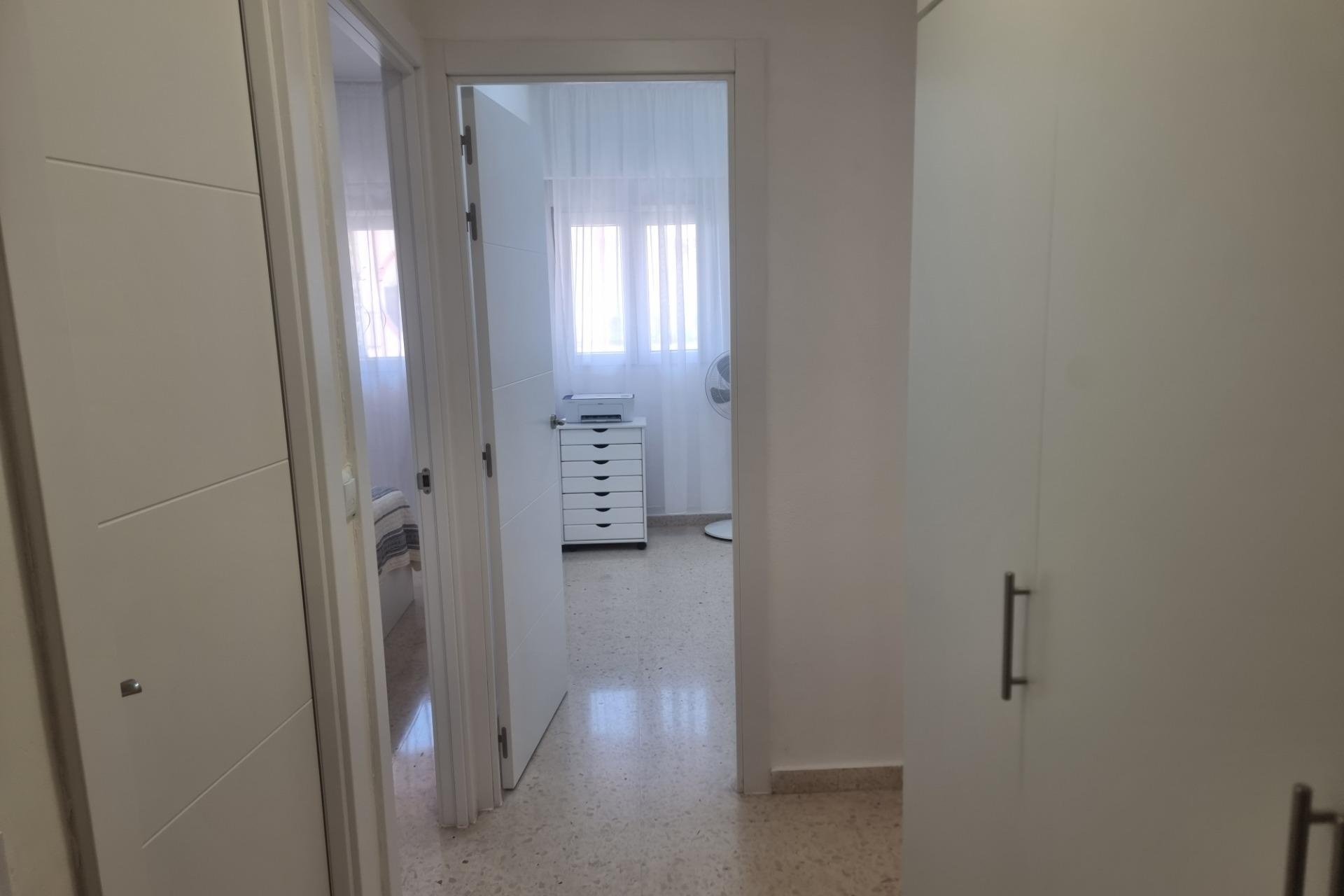 Herverkoop - Apartment -
Torrevieja - Playa de los Locos