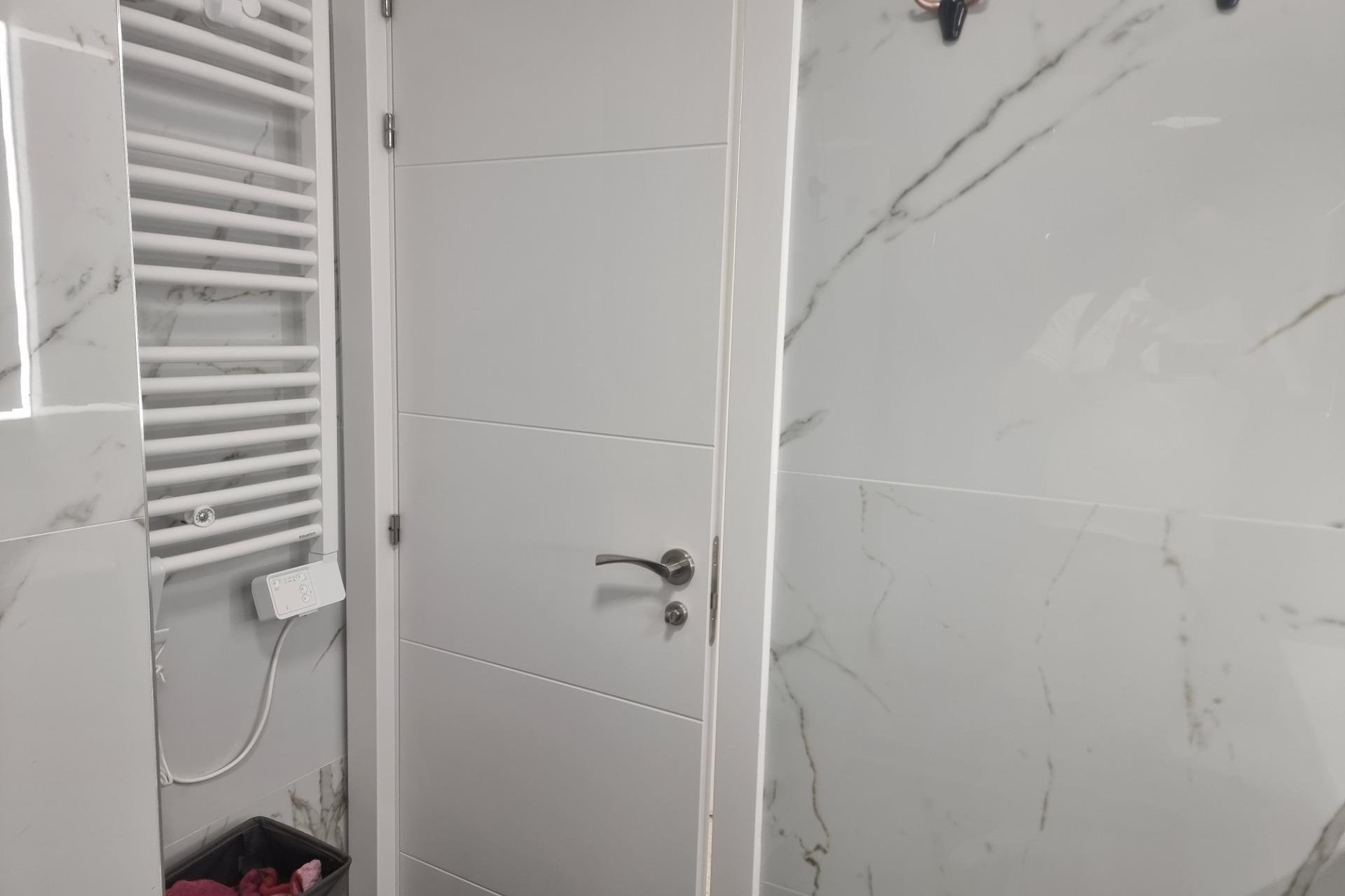 Herverkoop - Apartment -
Torrevieja - Playa de los Locos