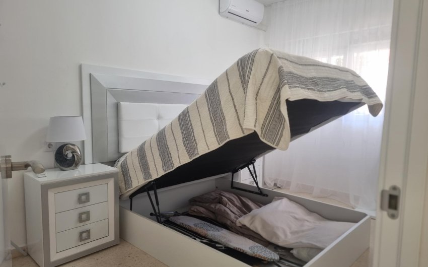 Herverkoop - Apartment -
Torrevieja - Playa de los Locos