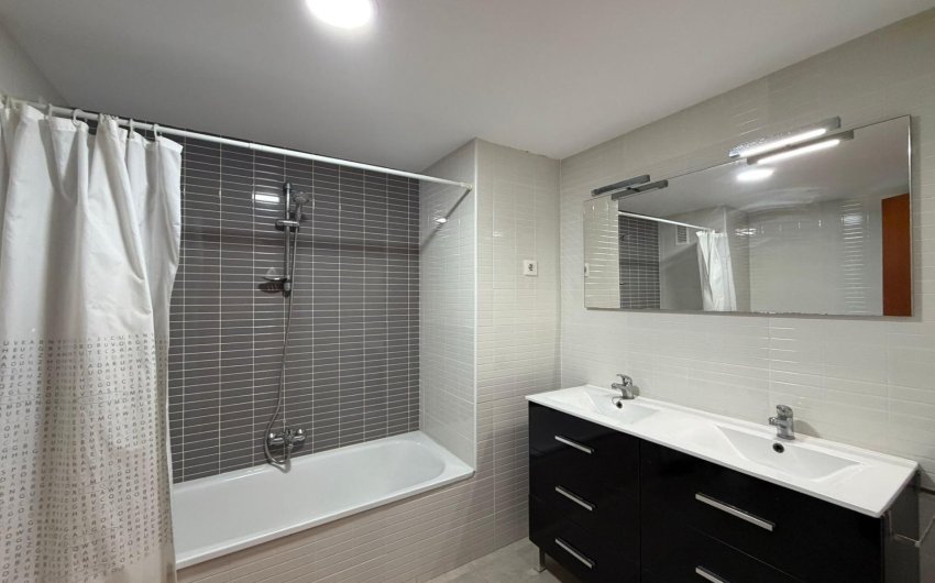 Herverkoop - Apartment -
Torrevieja - Playa de los Locos