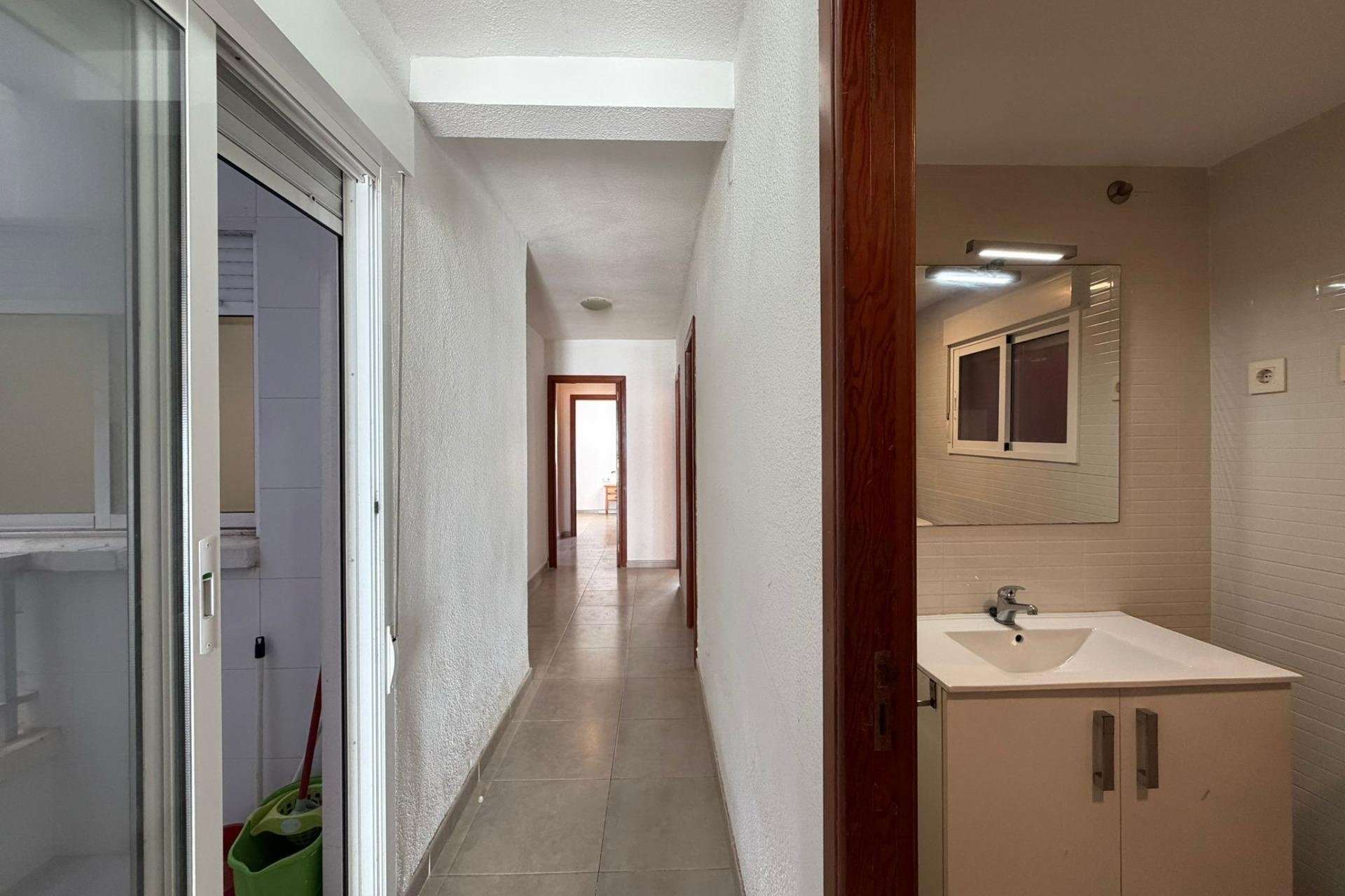 Herverkoop - Apartment -
Torrevieja - Playa de los Locos