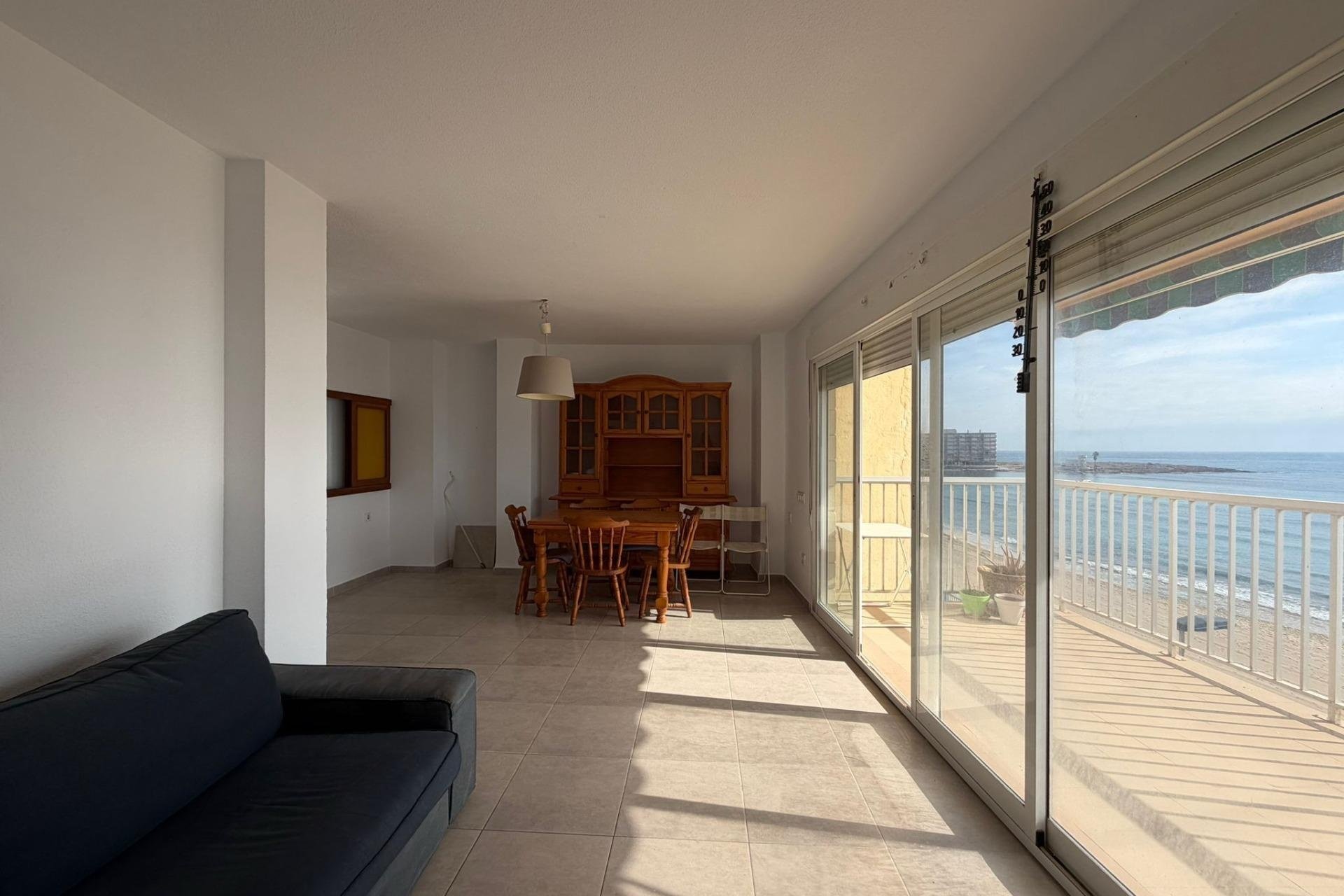 Herverkoop - Apartment -
Torrevieja - Playa de los Locos