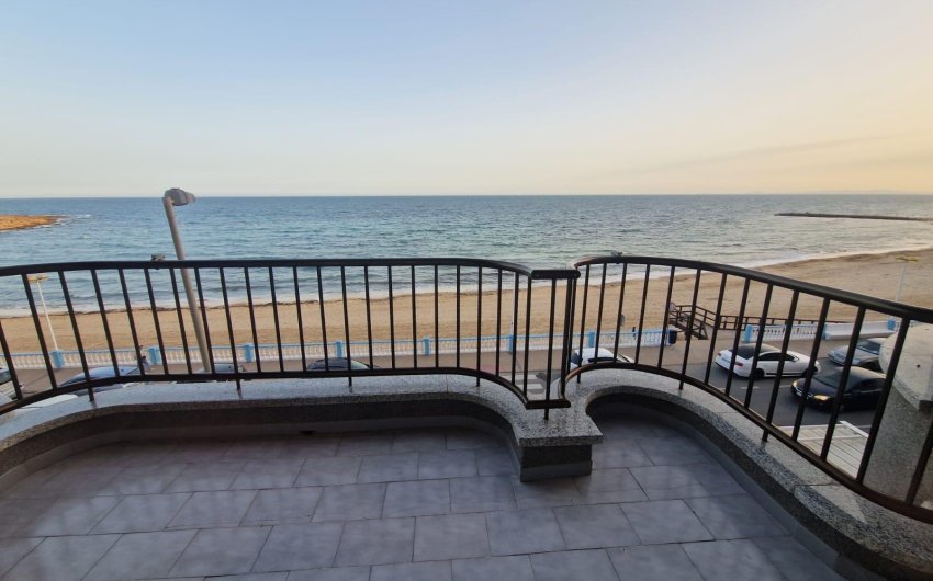 Herverkoop - Apartment -
Torrevieja - Playa de los Locos