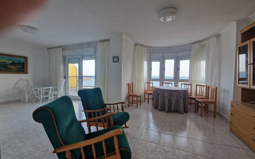 Herverkoop - Apartment -
Torrevieja - Playa de los Locos