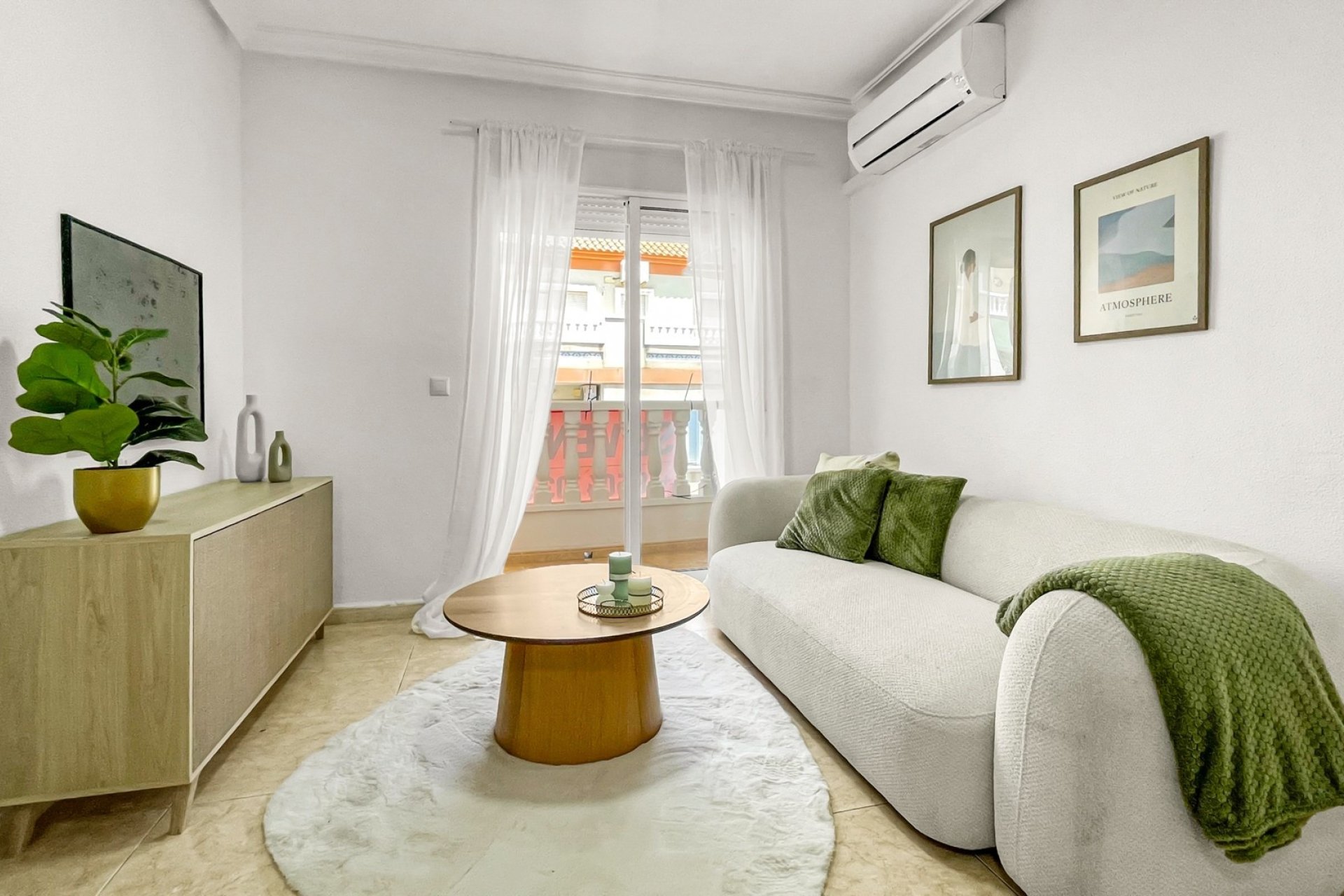 Herverkoop - Apartment -
Torrevieja - Playa de los Locos