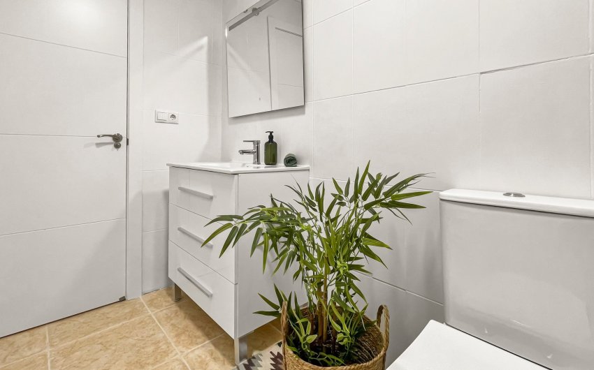 Herverkoop - Apartment -
Torrevieja - Playa de los Locos