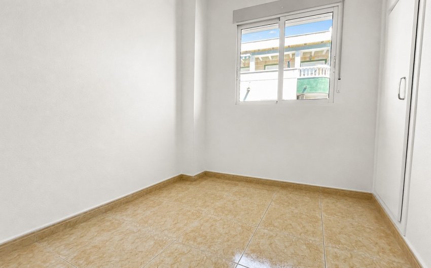Herverkoop - Apartment -
Torrevieja - Playa de los Locos