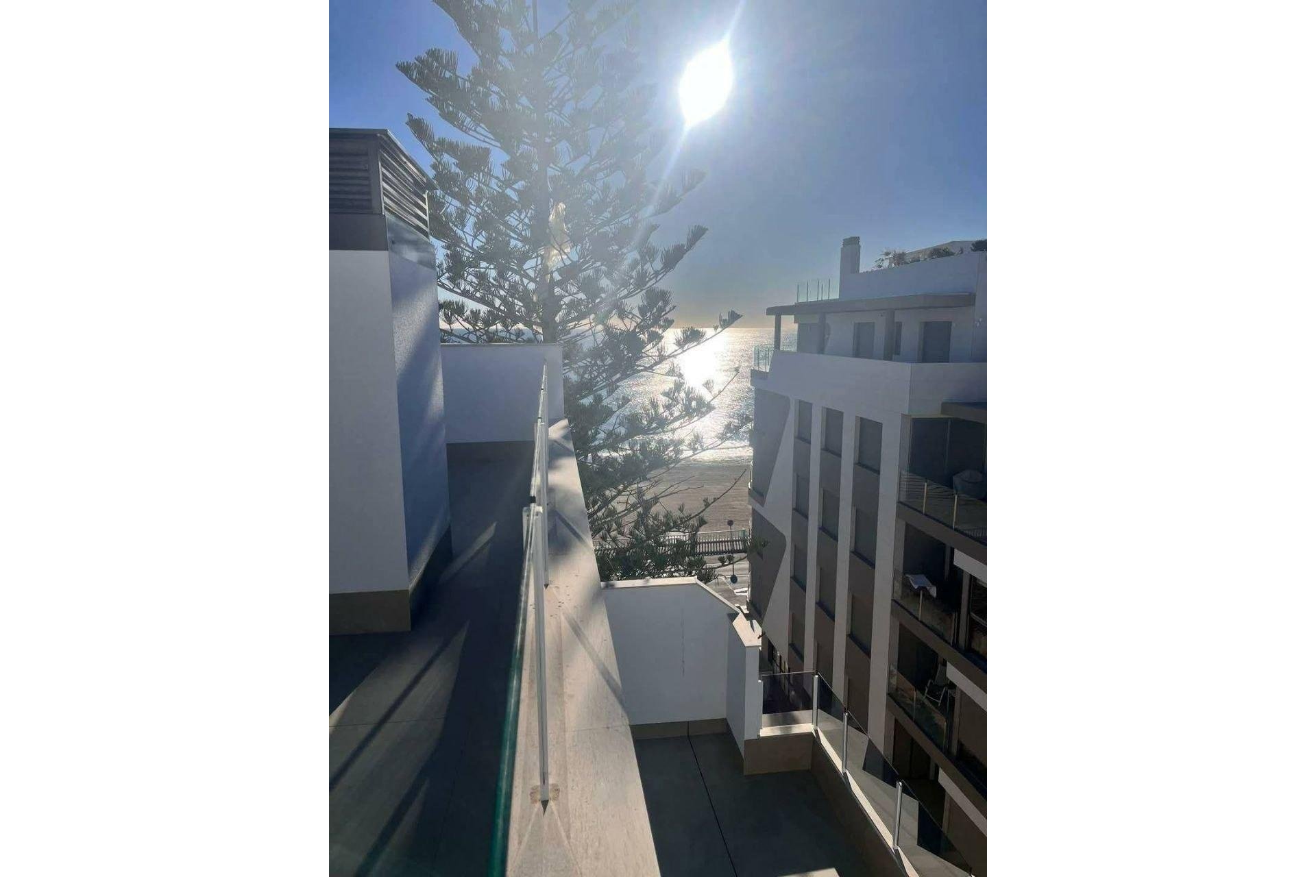 Herverkoop - Apartment -
Torrevieja - Playa de los Locos