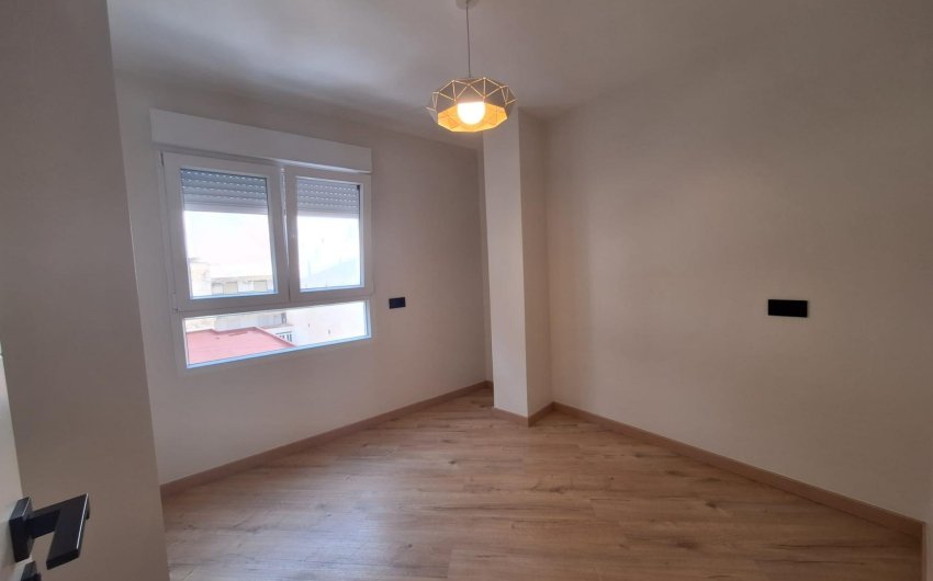 Herverkoop - Apartment -
Torrevieja - Playa de los Locos